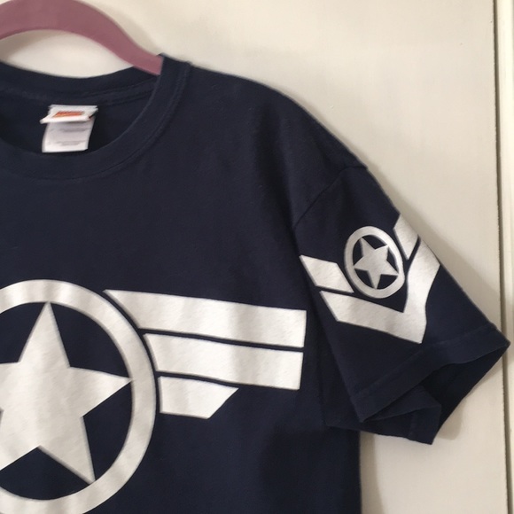 Captain America T - Picture 2 of 3
